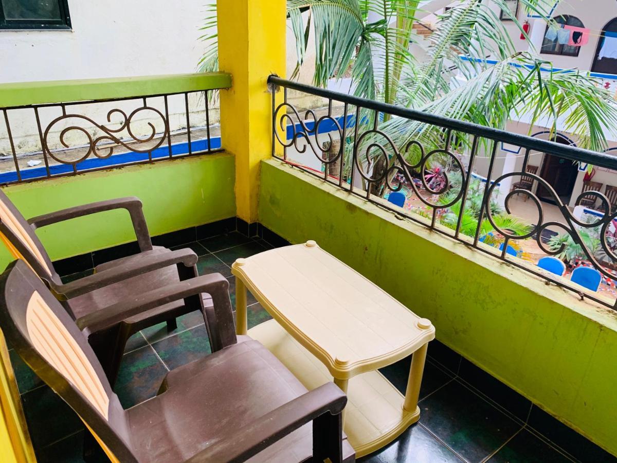 Savitri Guest House Arambol Esterno foto